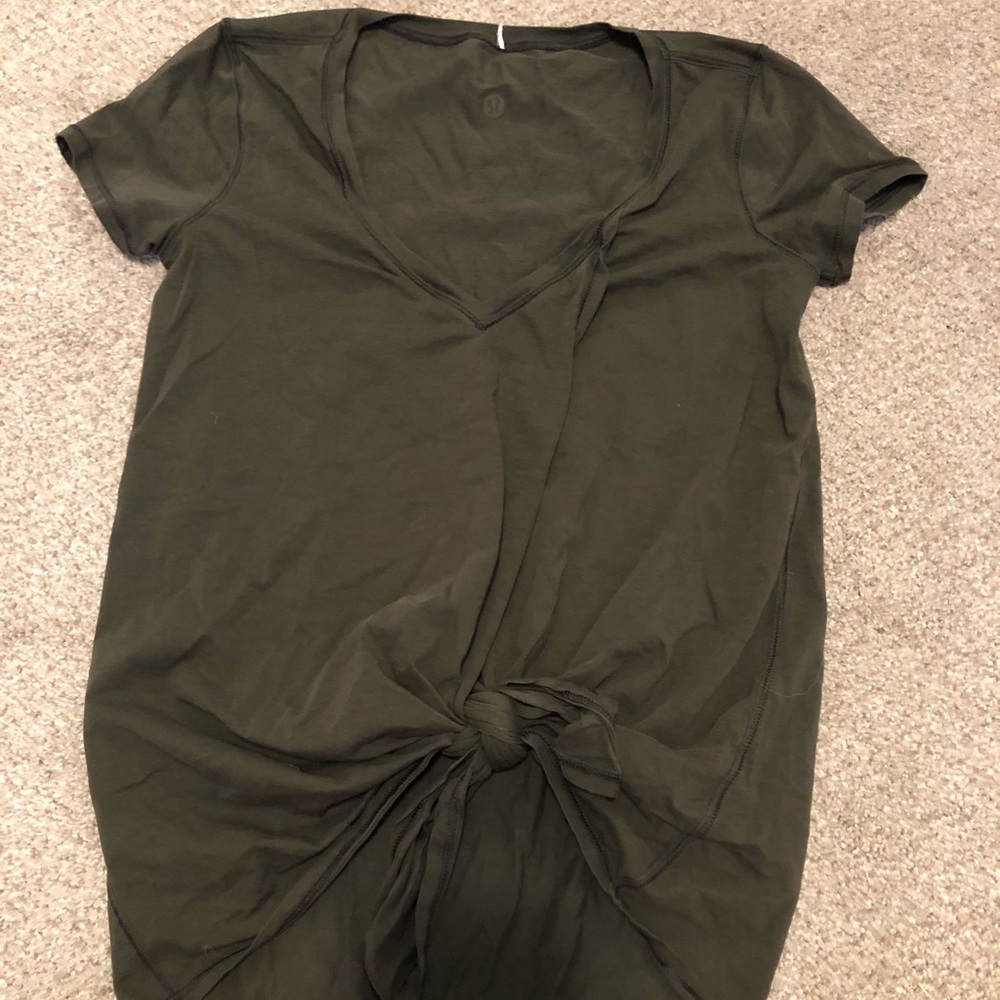 Lululemon tied up v-neck tee